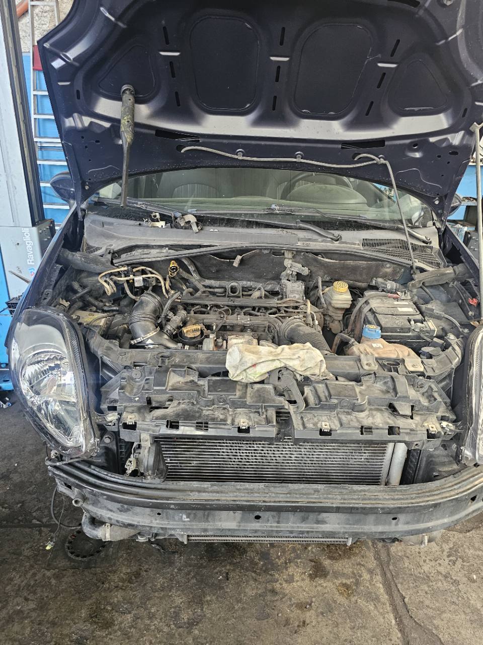 Fiat Grande Punto: perdita rilevata dai tubi dell'aria condizionata